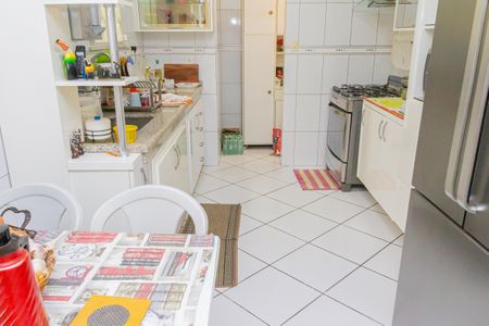Casa para alugar com 130m², 3 quartos e 3 vagas Casa para alugar com 130m², 3 quartos e 3 vagasCozinha