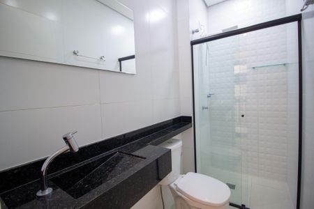 Banheiro de kitnet/studio para alugar com 1 quarto, 40m² em Vila Dominguinho, Votorantim