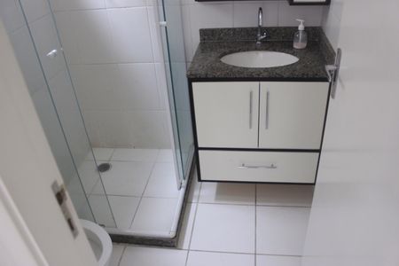 Apartamento para alugar com 59m², 2 quartos e 1 vagaBanheiro da suíte