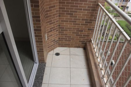 Apartamento para alugar com 59m², 2 quartos e 1 vagaVaranda