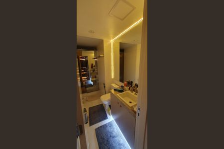 Banheiro de apartamento à venda com 2 quartos, 114m² em Jacarepaguá, Rio de Janeiro