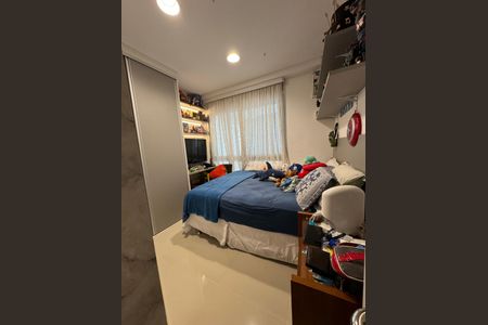 Apartamento à venda com 114m², 2 quartos e 1 vagaQuarto