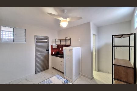 Sala/Quarto/Cozinha de kitnet/studio para alugar com 1 quarto, 20m² em Barra Funda, São Paulo