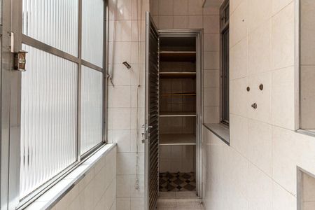 Apartamento à venda com 85m², 2 quartos e sem vaga Apartamento à venda com 85m², 2 quartos e sem vagaÁrea de Serviço