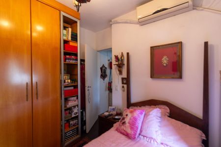 Apartamento à venda com 59m², 2 quartos e 2 vagas Apartamento à venda com 59m², 2 quartos e 2 vagasQuarto 2
