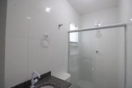 Casa de condomínio à venda com 70m², 2 quartos e 1 vagaBanheiro Social