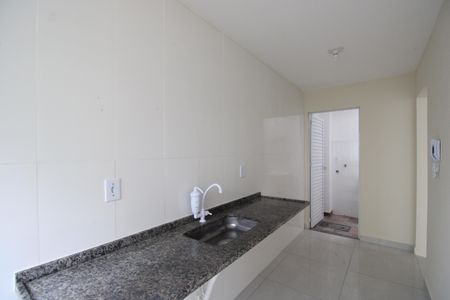 Casa de condomínio à venda com 70m², 2 quartos e 1 vagaCozinha