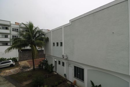 Casa de condomínio à venda com 70m², 2 quartos e 1 vagaSuíte - Varanda
