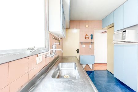 Apartamento à venda com 85m², 2 quartos e 1 vagaCozinha