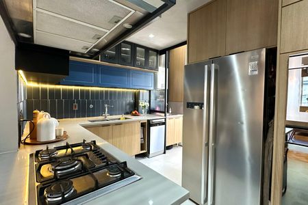 Apartamento à venda com 110m², 3 quartos e 1 vaga Apartamento à venda com 110m², 3 quartos e 1 vagaCozinha