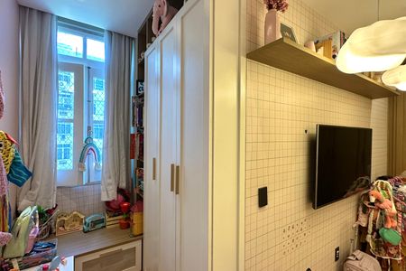 Apartamento à venda com 110m², 3 quartos e 1 vaga Apartamento à venda com 110m², 3 quartos e 1 vagaQuarto 1