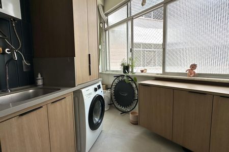 Apartamento à venda com 110m², 3 quartos e 1 vaga Apartamento à venda com 110m², 3 quartos e 1 vagaÁrea de Serviço