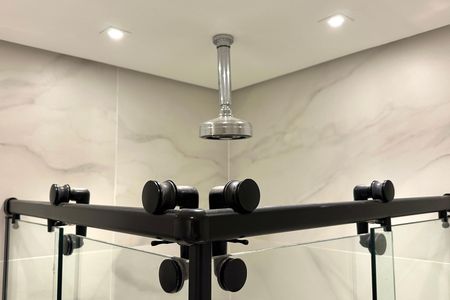 Apartamento à venda com 110m², 3 quartos e 1 vaga Apartamento à venda com 110m², 3 quartos e 1 vagaBanheiro Social