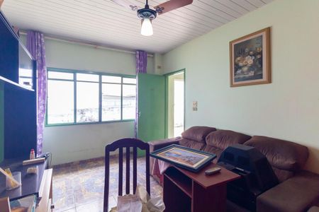 Casa à venda com 264m², 2 quartos e 2 vagas Casa à venda com 264m², 2 quartos e 2 vagasSala