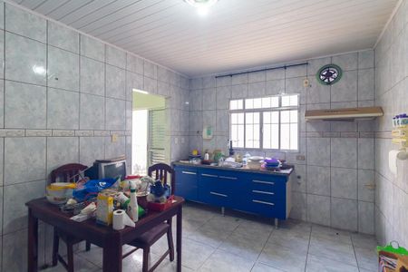 Casa à venda com 264m², 2 quartos e 2 vagas Casa à venda com 264m², 2 quartos e 2 vagasCozinha