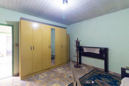 Casa à venda com 264m², 2 quartos e 2 vagas Casa à venda com 264m², 2 quartos e 2 vagasQuarto