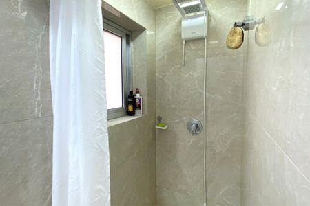 Apartamento à venda com 65m², 2 quartos e 1 vaga Apartamento à venda com 65m², 2 quartos e 1 vagaBanheiro da Suíte 1