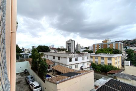 Apartamento à venda com 65m², 2 quartos e 1 vaga Apartamento à venda com 65m², 2 quartos e 1 vagaSuite 1