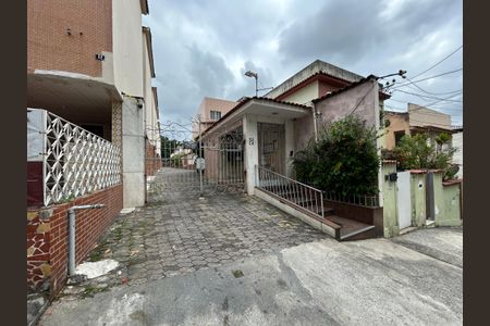 Apartamento para alugar com 70m², 2 quartos e 1 vagaPortaria