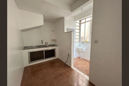 Apartamento para alugar com 70m², 2 quartos e 1 vagaCozinha