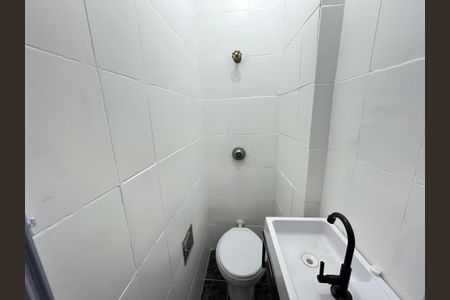 Apartamento para alugar com 70m², 2 quartos e 1 vagaBanheiro de serviço