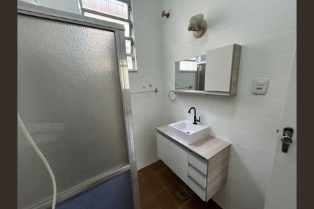 Apartamento para alugar com 70m², 2 quartos e 1 vagaBanheiro