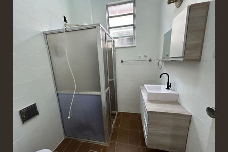 Apartamento para alugar com 70m², 2 quartos e 1 vagaBanheiro