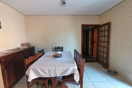 Casa à venda com 240m², 2 quartos e 2 vagas Casa à venda com 240m², 2 quartos e 2 vagasFoto 04