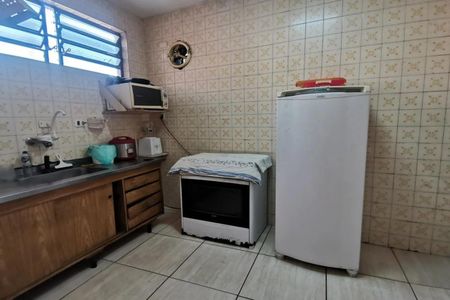 Casa à venda com 240m², 2 quartos e 2 vagas Casa à venda com 240m², 2 quartos e 2 vagasFoto 07