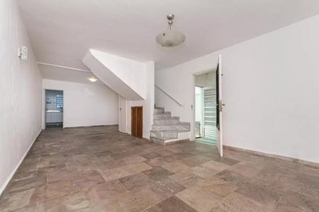 Foto 01 de casa à venda com 4 quartos, 200m² em Vila Sao Francisco (Zona Sul), São Paulo