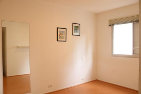 Apartamento à venda com 63m², 2 quartos e 1 vagaQuarto 2