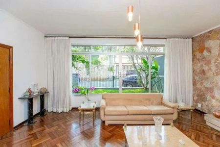 Casa à venda com 3 quartos, 142m² em Santo Amaro, São Paulo