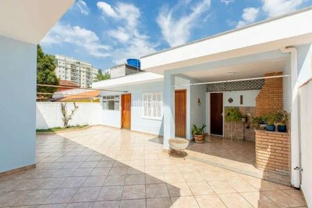 Casa à venda com 3 quartos, 142m² em Santo Amaro, São Paulo