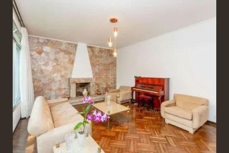 Casa à venda com 3 quartos, 142m² em Santo Amaro, São Paulo