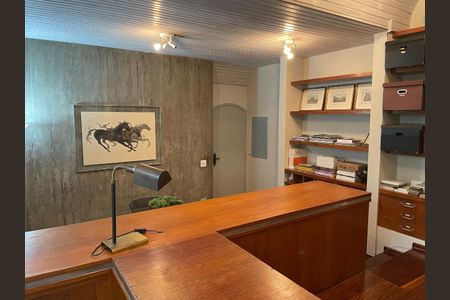 Casa de condomínio à venda com 900m², 5 quartos e 8 vagas