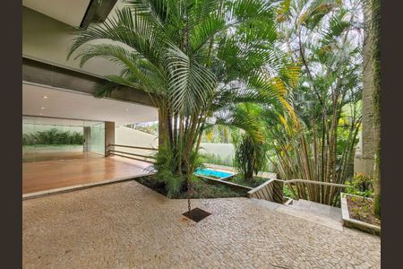 Casa de condomínio à venda com 900m², 5 quartos e 8 vagas