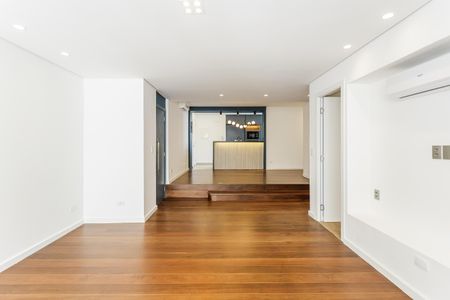 Apartamento à venda com 127m², 3 quartos e 2 vagas Apartamento à venda com 127m², 3 quartos e 2 vagasSala