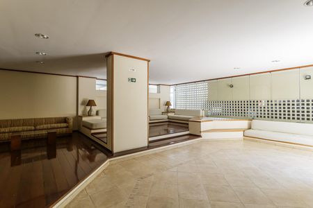 Apartamento à venda com 127m², 3 quartos e 2 vagas Apartamento à venda com 127m², 3 quartos e 2 vagasÁrea comum - Salão de festas