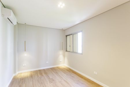 Apartamento à venda com 127m², 3 quartos e 2 vagas Apartamento à venda com 127m², 3 quartos e 2 vagasQuarto Suíte