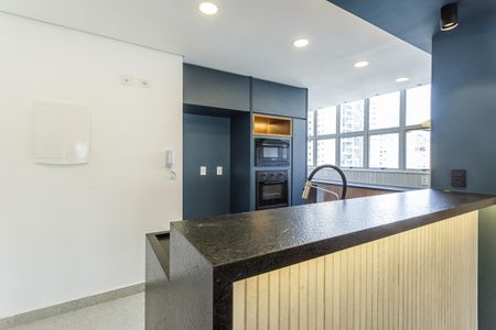 Apartamento à venda com 127m², 3 quartos e 2 vagas Apartamento à venda com 127m², 3 quartos e 2 vagasCozinha