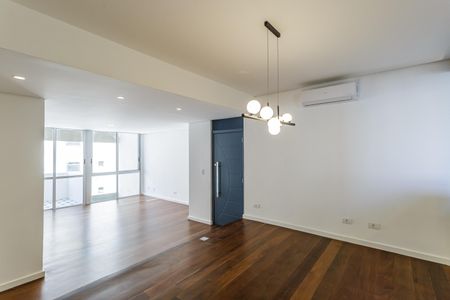 Apartamento à venda com 127m², 3 quartos e 2 vagas Apartamento à venda com 127m², 3 quartos e 2 vagasSala