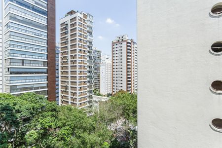 Apartamento à venda com 127m², 3 quartos e 2 vagas Apartamento à venda com 127m², 3 quartos e 2 vagasVaranda