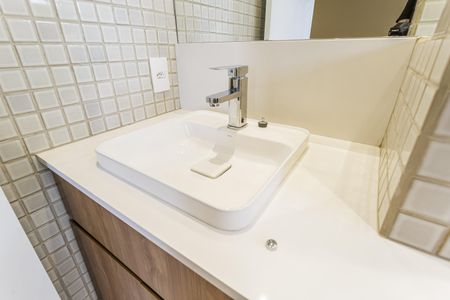 Apartamento à venda com 127m², 3 quartos e 2 vagas Apartamento à venda com 127m², 3 quartos e 2 vagasBanheiro da Suíte