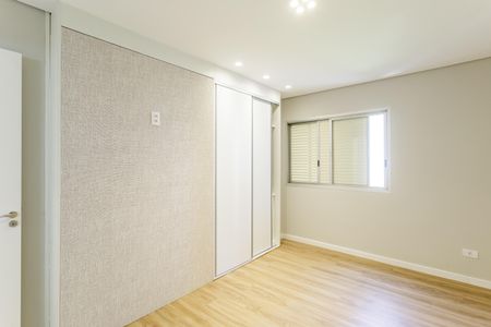Apartamento à venda com 127m², 3 quartos e 2 vagas Apartamento à venda com 127m², 3 quartos e 2 vagasQuarto 1