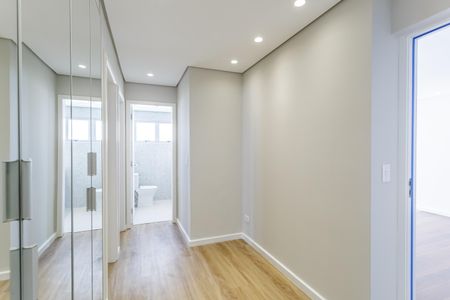 Apartamento à venda com 127m², 3 quartos e 2 vagas Apartamento à venda com 127m², 3 quartos e 2 vagasCorredor