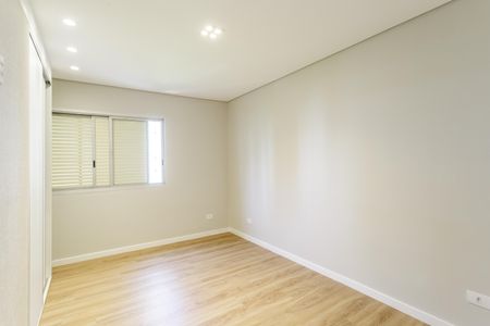 Apartamento à venda com 127m², 3 quartos e 2 vagas Apartamento à venda com 127m², 3 quartos e 2 vagasQuarto 1