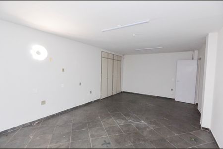Casa para alugar com 525m², 7 quartos e 1 vaga Casa para alugar com 525m², 7 quartos e 1 vagaQuarto 4