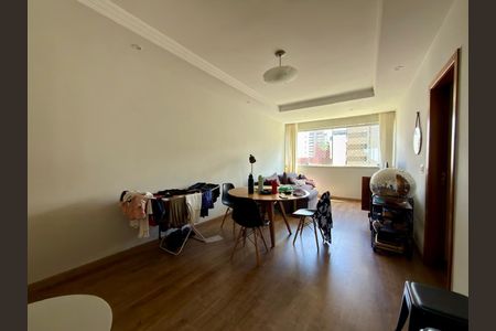 sala de apartamento à venda com 2 quartos, 83m² em Santa Efigênia, Belo Horizonte
