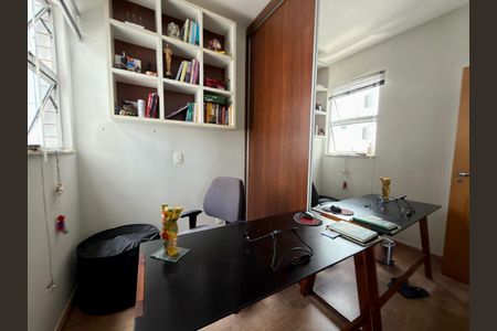 quarto 2 de apartamento à venda com 2 quartos, 83m² em Santa Efigênia, Belo Horizonte