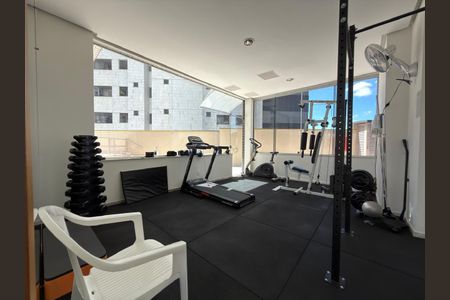 Apartamento à venda com 83m², 3 quartos e 2 vagas Apartamento à venda com 83m², 3 quartos e 2 vagasAcademia